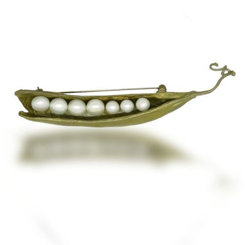 Peas in a Pod Michael Michaud Pin Brooch Seven Peas - ILoveThatGift